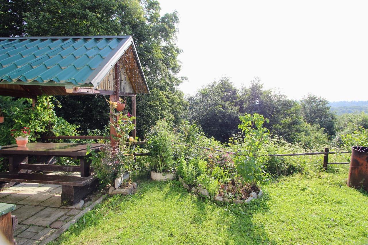 Котедж "Гірський Затишок" Yaremche Exterior photo