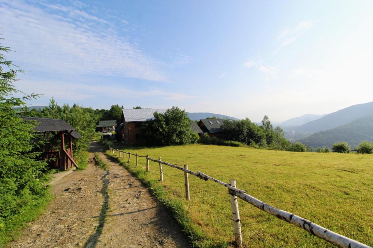 Котедж "Гірський Затишок" Yaremche Exterior photo