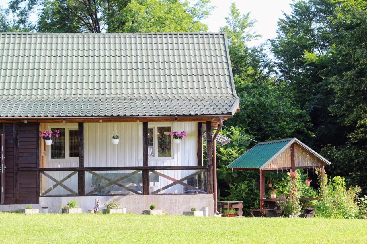 Котедж "Гірський Затишок" Yaremche Exterior photo