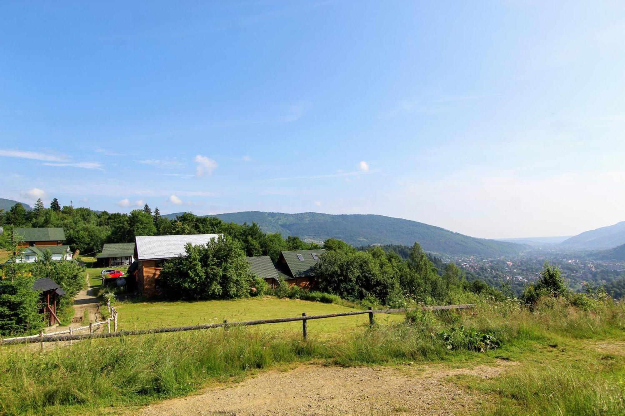 Котедж "Гірський Затишок" Yaremche Exterior photo